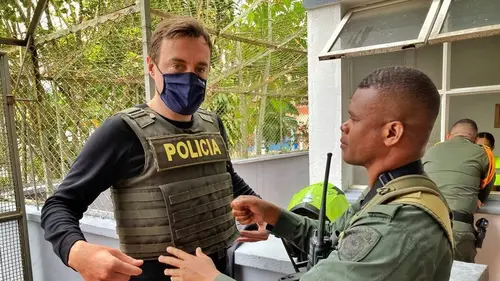 Un monde à part À la rencontre des justiciers de l'océan