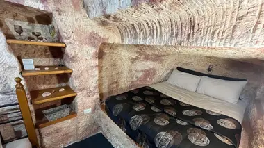 Australie, une vie sous terre