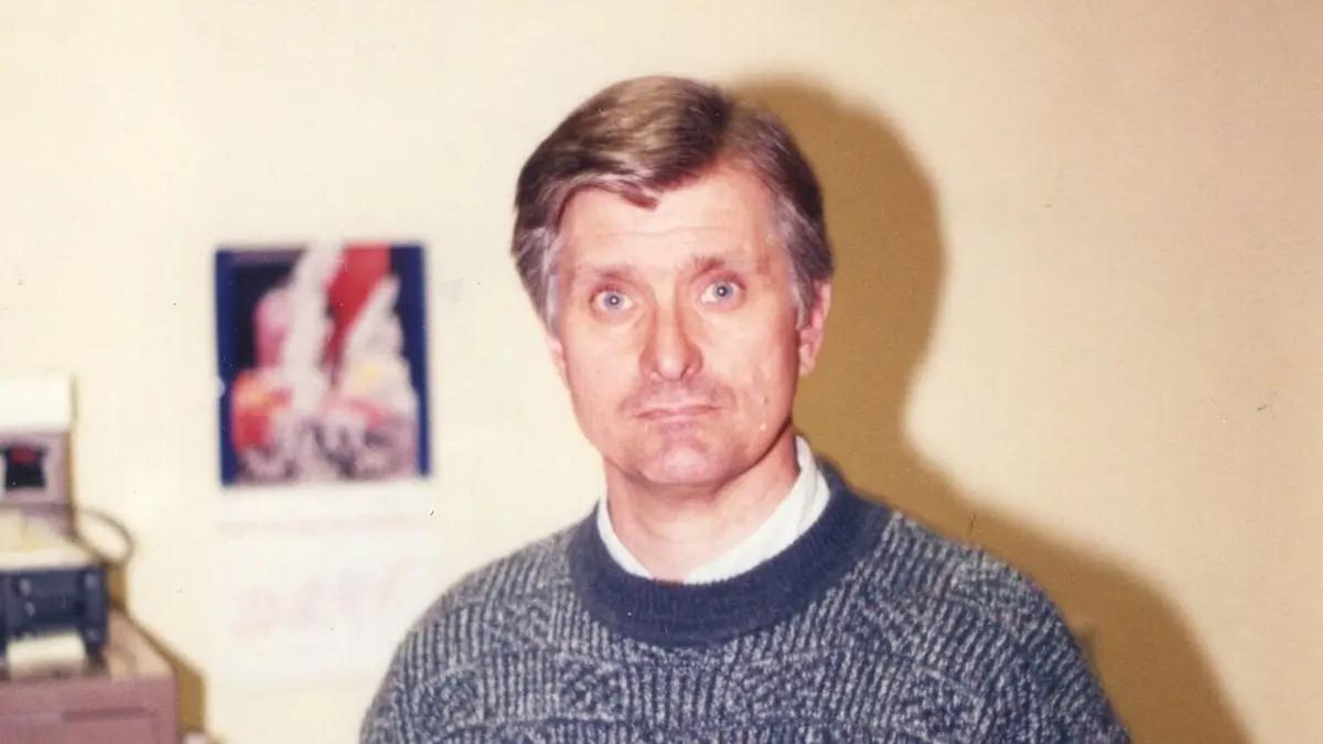 Visuel de Un mort au sous-sol Invitation mortelle