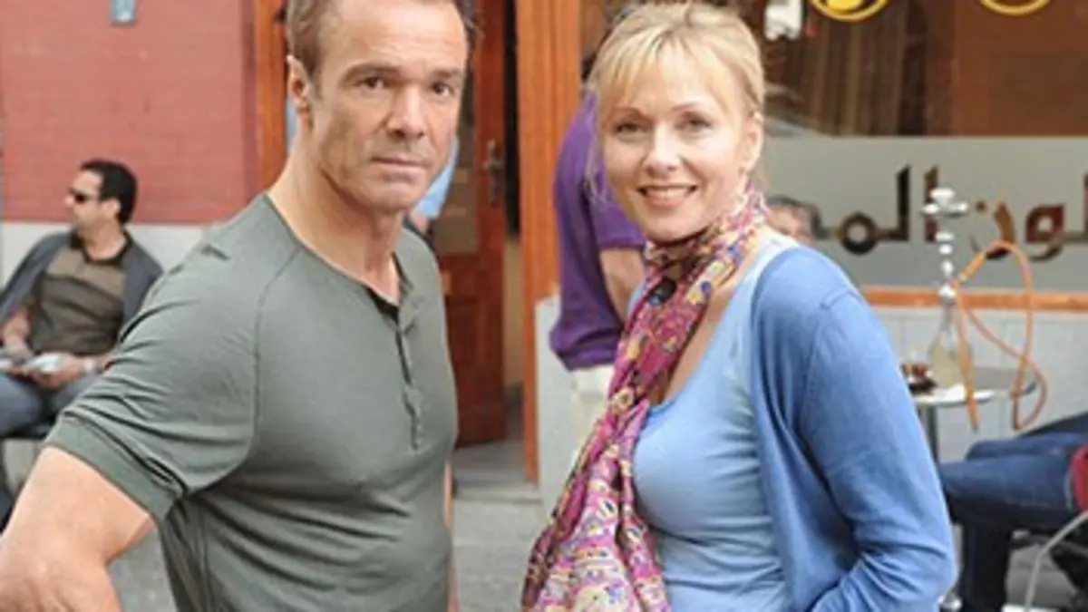 Un papa au garde-à-vous 2