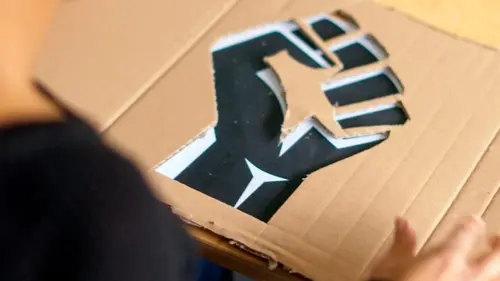 Un symbole, une cause Black Lives Matter