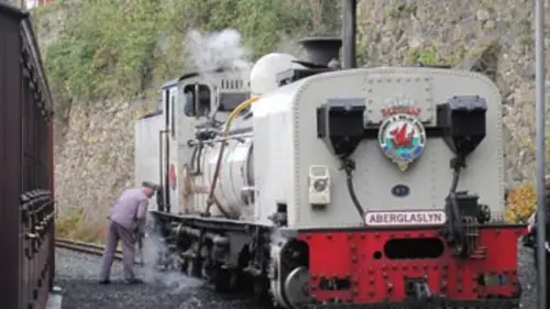 Un train à travers S06E00 Le pays de Galles