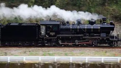 Un train à travers E03 Le Japon