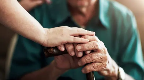 Un village espagnol prend soin de ses aînés