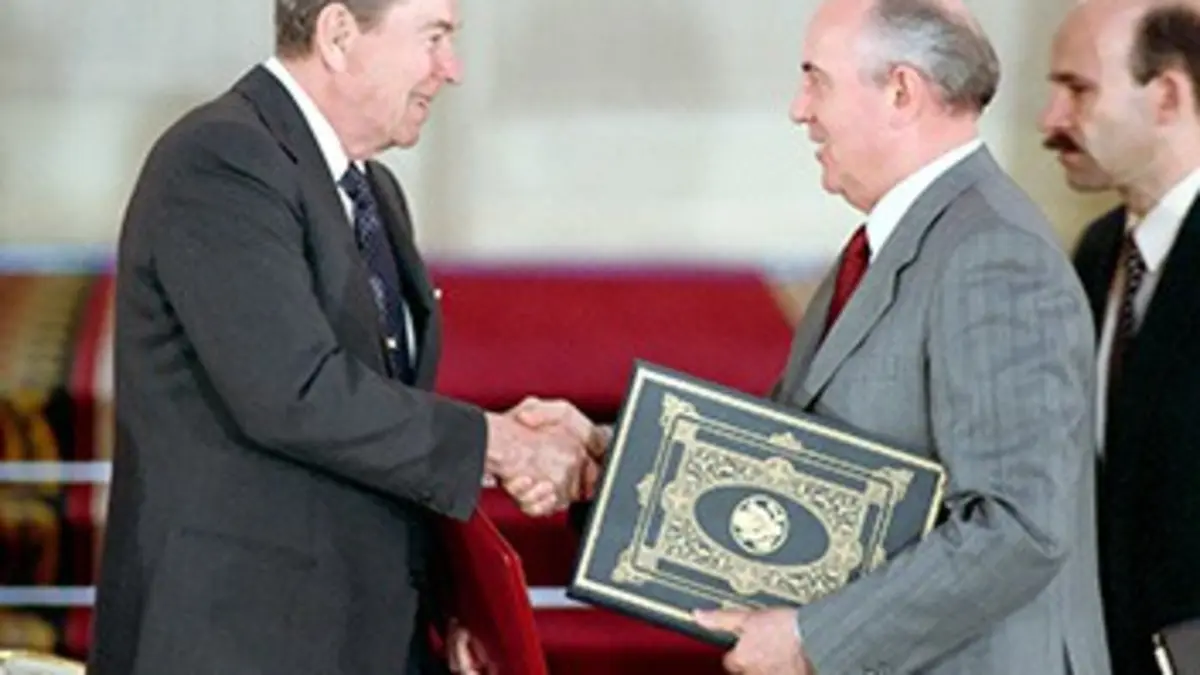 Une autre histoire de l'Amérique E08 Reagan, Gorbatchev et le tiers-monde : la montée de la droite