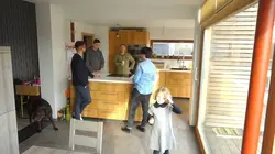 Une brique dans le ventre