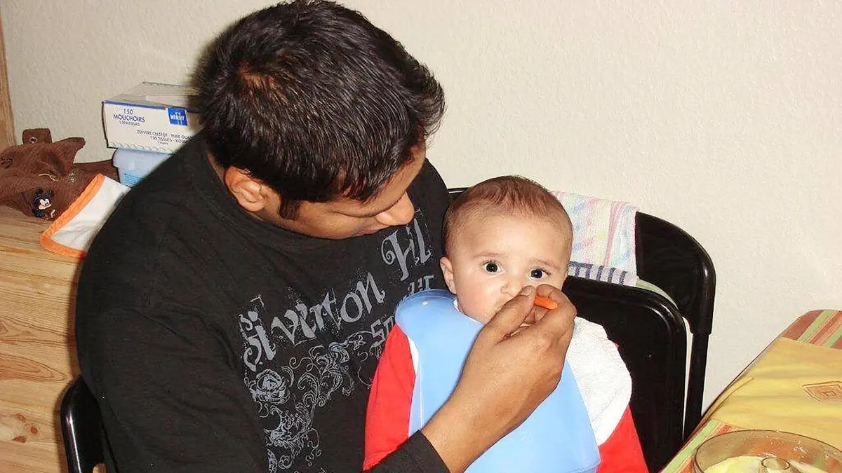 Devoir d'enquête Une enfance saccagée