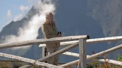 Une famille formidable  S13E03 La grande marche