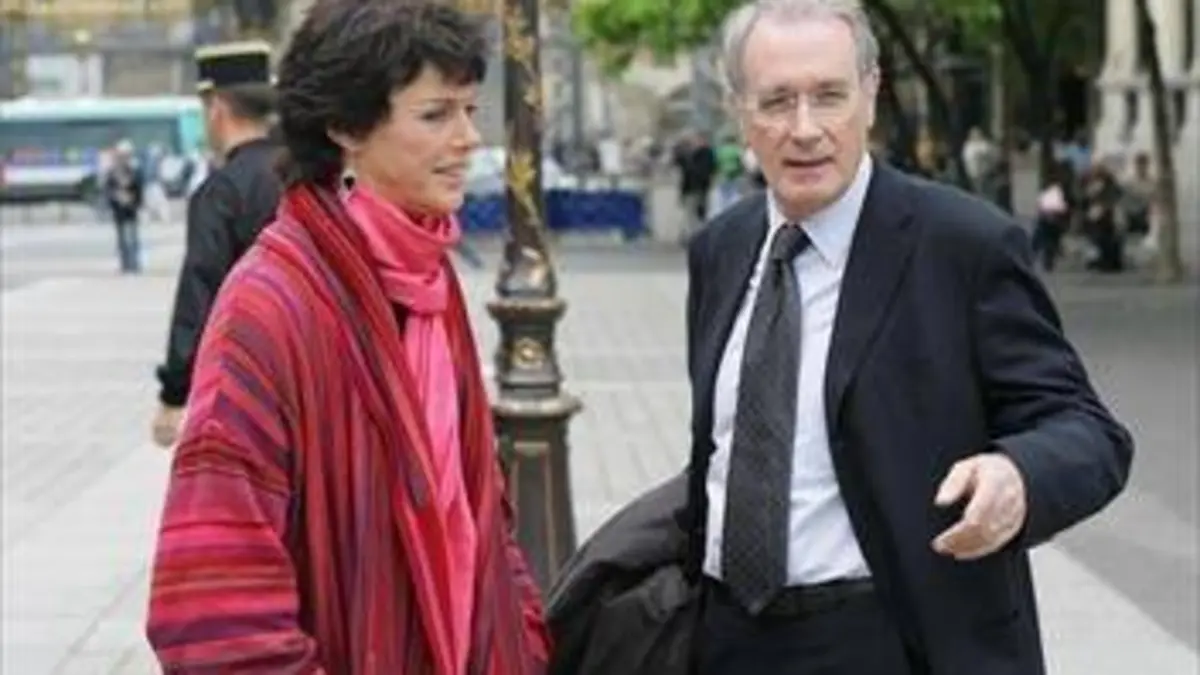 Une famille formidable S06E03 Un nouveau départ