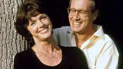 Une famille formidable S03E02 L'amour en vacances