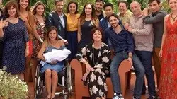 Une famille formidable S13E01 La grande marche