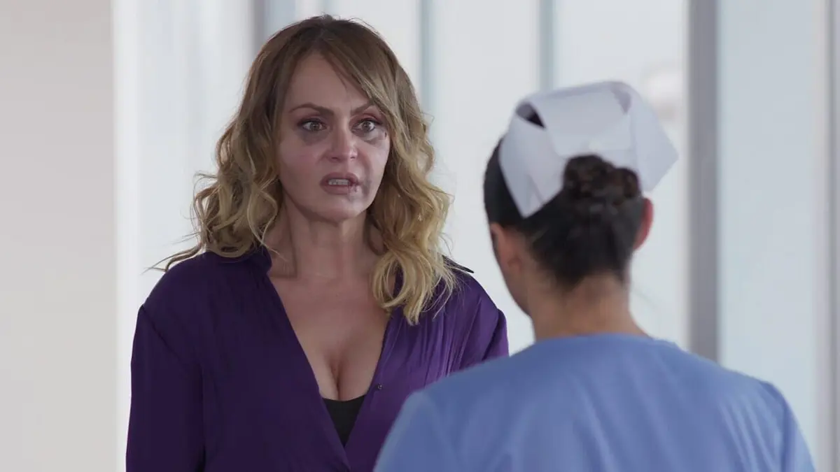 Une famille pas si parfaite S01E54
