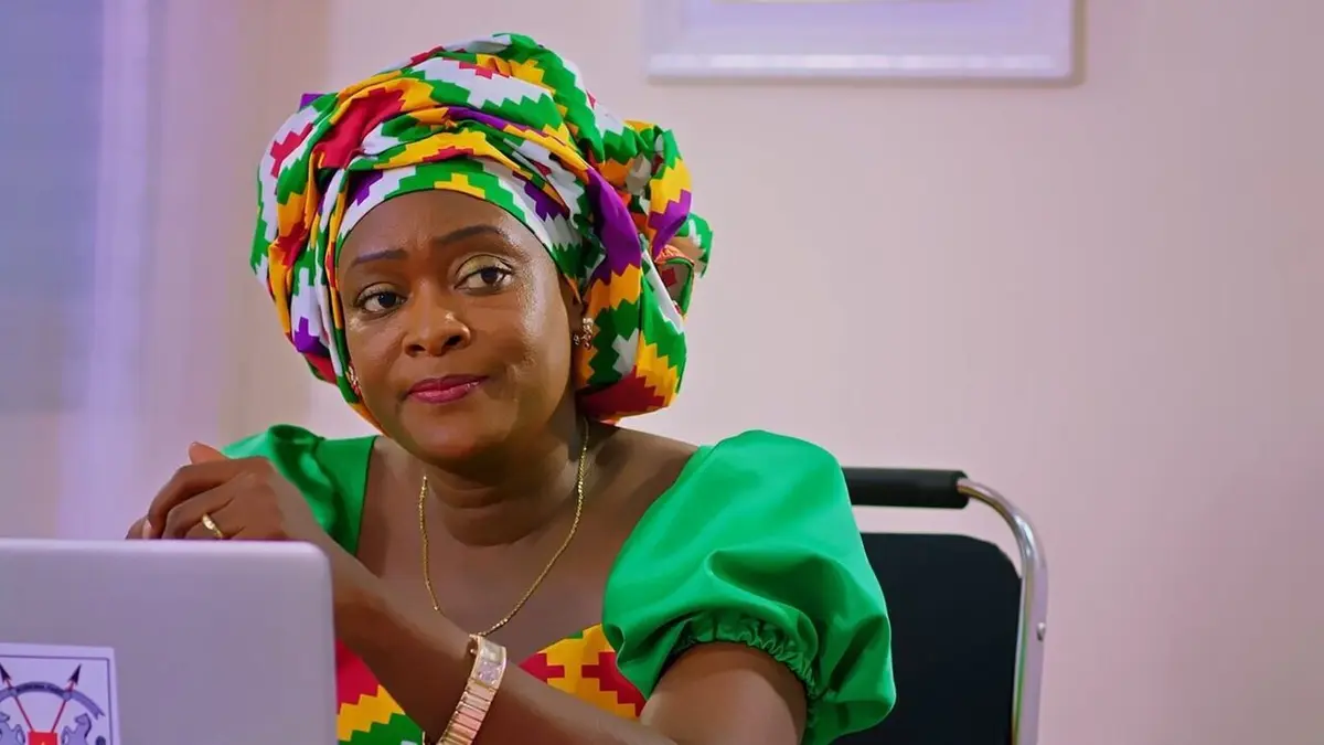 Une femme à Kosyam S01E04 Un parti pour la présidente !