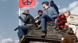 Une info, deux opinions Le pacifisme : une illusion naïve ?