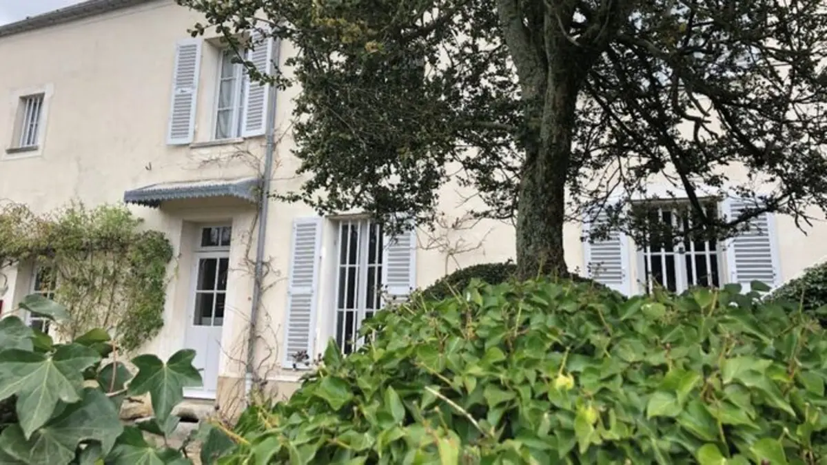 Une maison, un artiste Stéphane Mallarmé à Valvins : la maison du poète