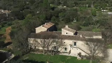Maryse Condé à Gordes, la maison d'une femme libre