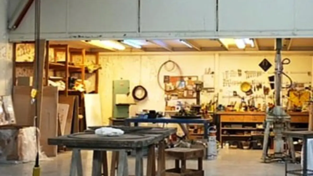 Une maison, un artiste S01E04 César, ateliers d'un nomade