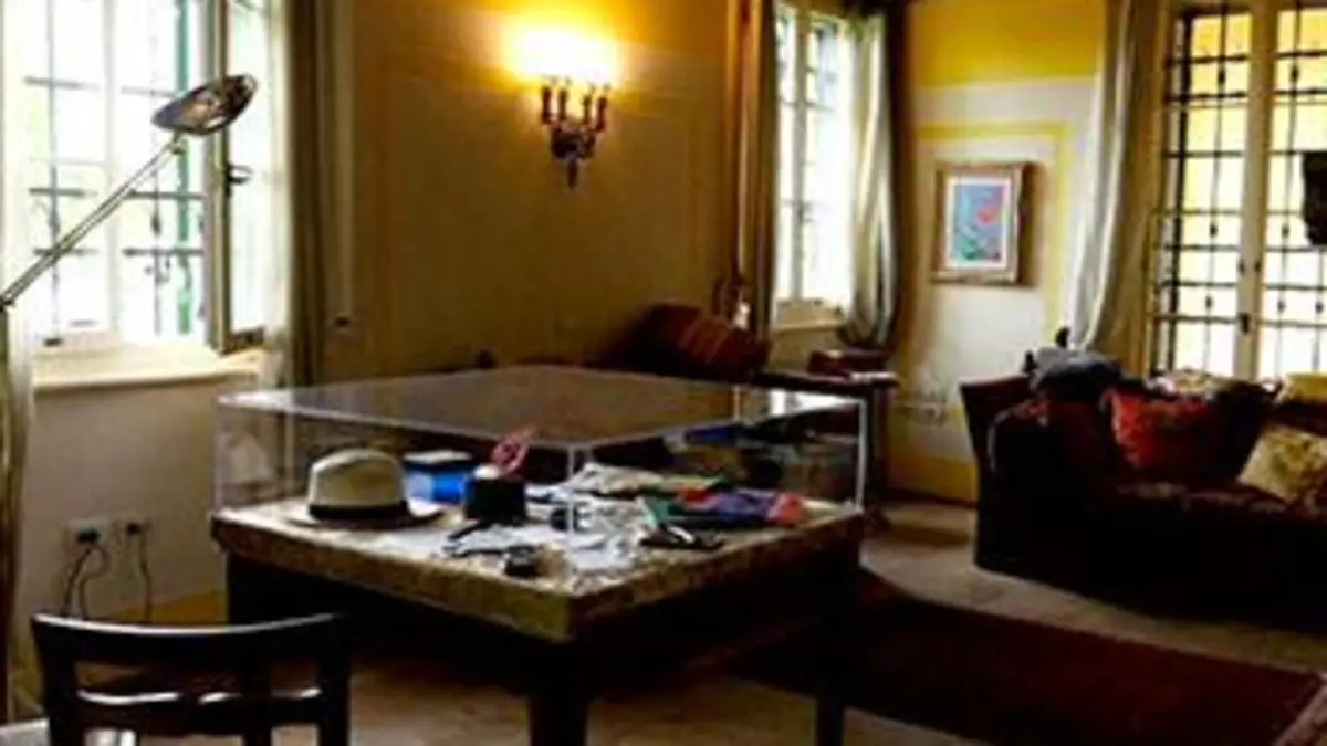 Une maison, un artiste S04E03 Luciano Pavarotti, la dernière demeure