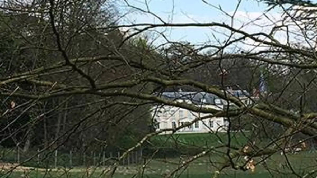 Une maison, un artiste S05E07 Chateaubriand à la Vallée-aux-Loups