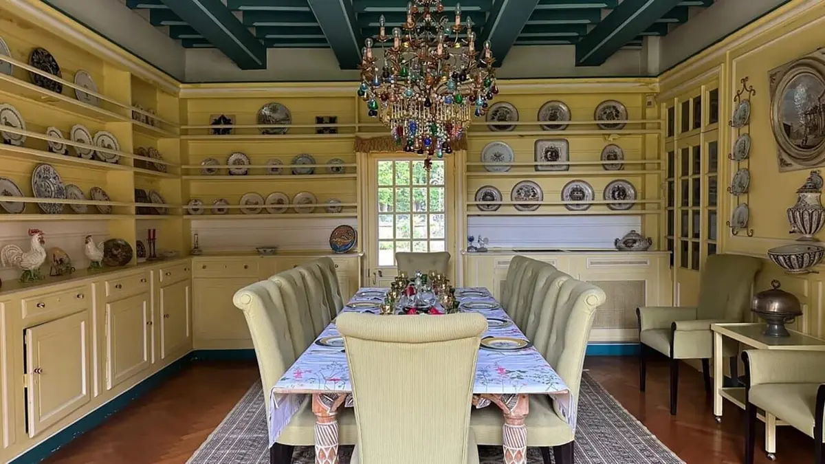 Une maison, un artiste Le manoir des Zoaques de Sacha Guitry