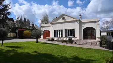 Une maison, un artiste Bourvil, son petit val perdu