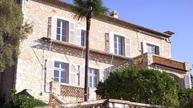 Une maison, un artiste S03E06 Auguste Renoir, de l'ombre à la lumière
