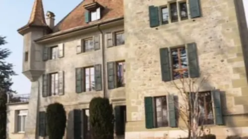 Une maison, un écrivain S02E01 Georges Simenon l'écrivain voyageur