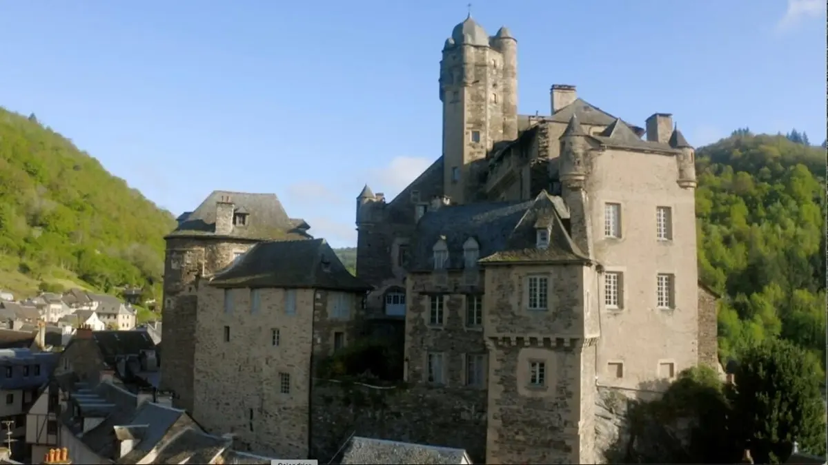 Une maison, une légende Le président Giscard et le château d'Estaing