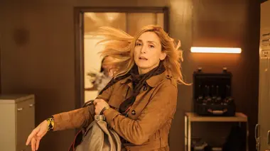 Une mère parfaite S01E01