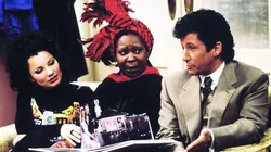 Une nounou d'enfer S05E21 Passé secret en streaming