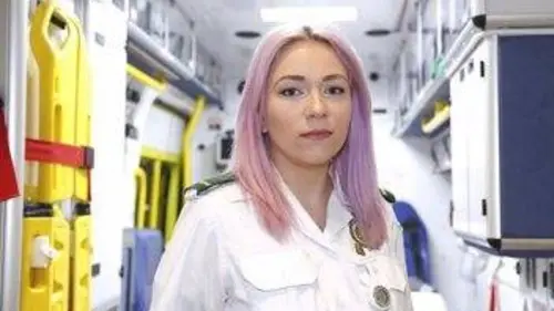 Unité d'urgence : ambulance S03E02 Un anniversaire mémorable