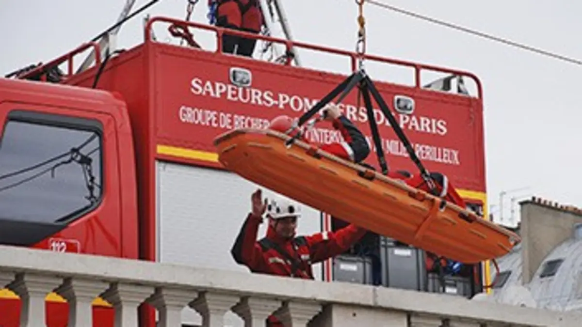 Urgence capitale : en immersion avec les pompiers de Paris