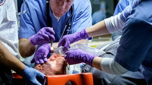 Urgences à Vegas S01E02