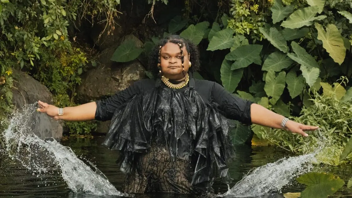 Va, vis, vogue : Un souffle de voguing à La Réunion