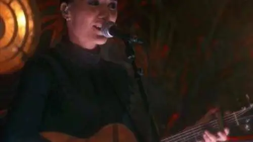 Vaiteani au studio de l'Ermitage