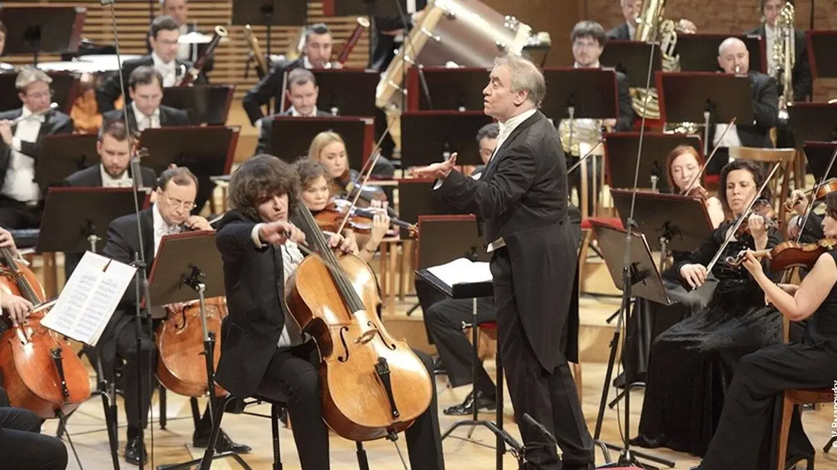 Valery Gergiev et l'Orchestre du Théâtre Mariinski Symphonies n°6 et 7 de Prokofiev