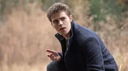 Vampire Diaries S08E13 Le visiteur de l'enfer