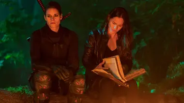 Van Helsing S03E08 Crooked Steps