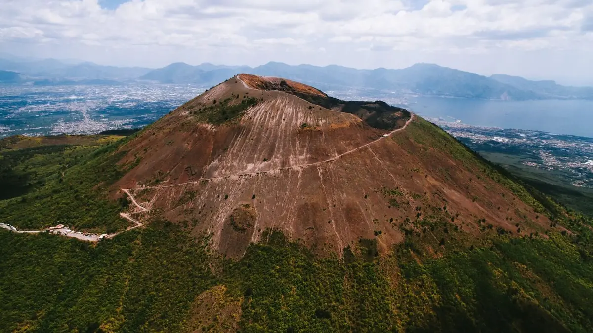 Vésuve : le volcan destructeur de Pompéi qui inquiète l'Europe