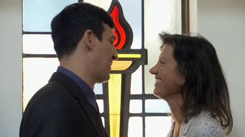 Veuves noires S01E02 Le pasteur amoureux