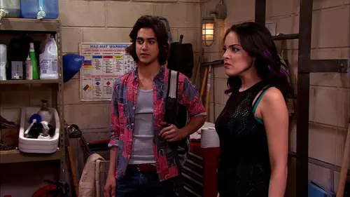 Victorious S04E06 Tori aide Beck et Jade en streaming