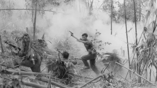 Vietnam S01E05 Révoltes