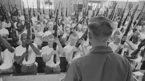 Vietnam S01E04 Le doute