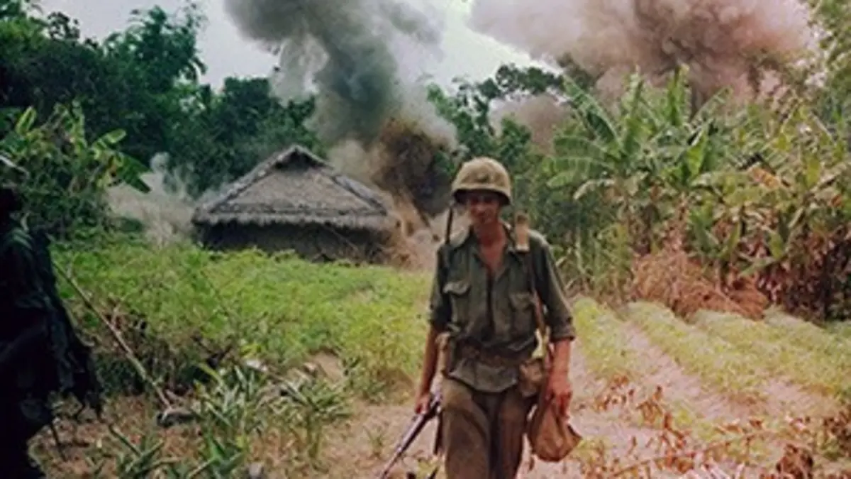 Viêtnam, au coeur de l'enfer E02 Recherche et destruction : 1966-1967