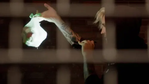 Village X S02E06 Rami au pays de Porsche