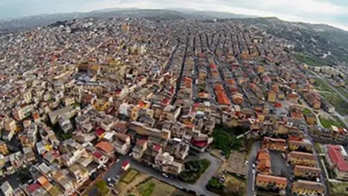 Villes en déclin E01 En Italie