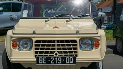 Vintage Mecanic S02E01 Méhari