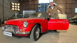 Vintage Mecanic MGB