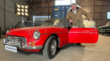 Vintage Mecanic MGB