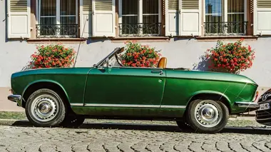 Vintage Mecanic Peugeot 403